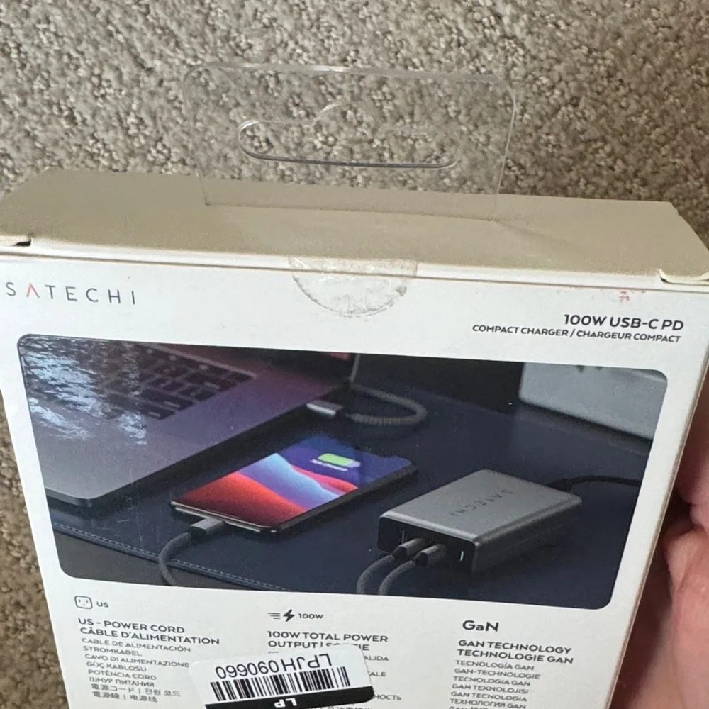 Satechi 100W USB-C PD Charger - Gray